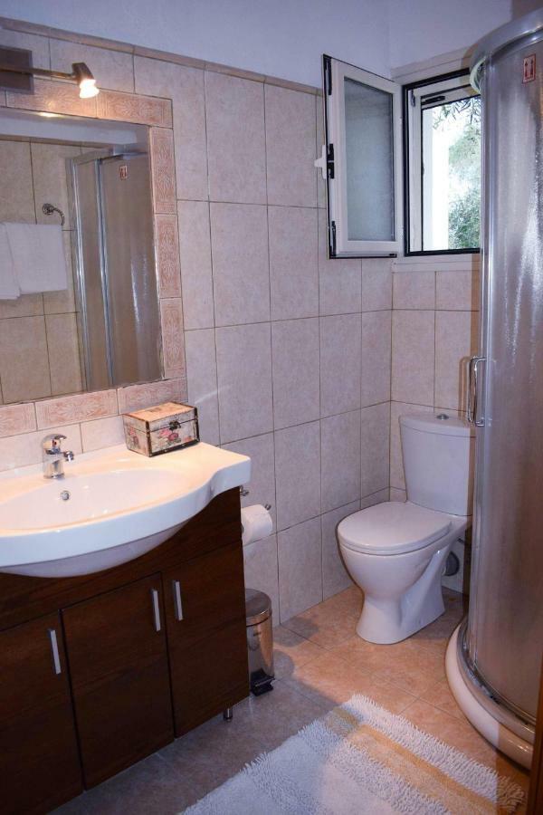 Irida Cottage Vlachopoulatika ภายนอก รูปภาพ